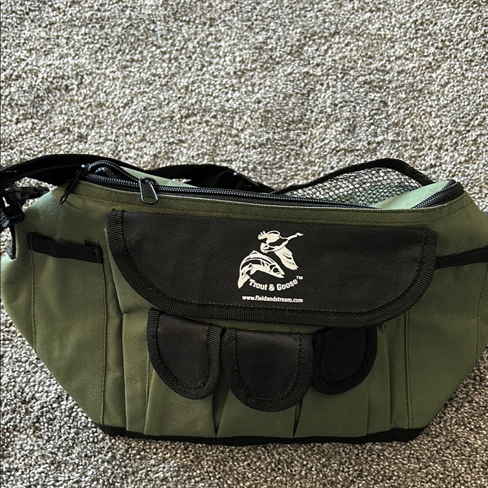 Green and Black Men's Bag